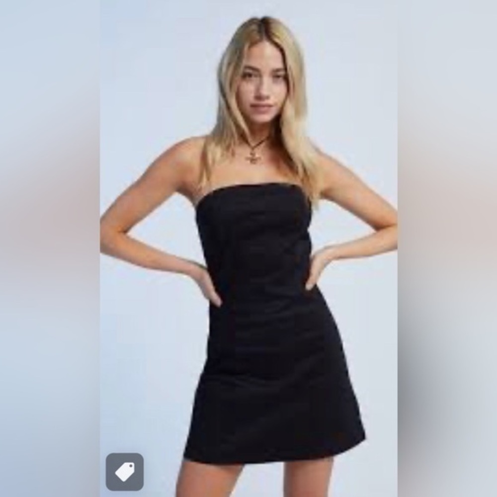 Billabong Black Strapless Mini Dress size small